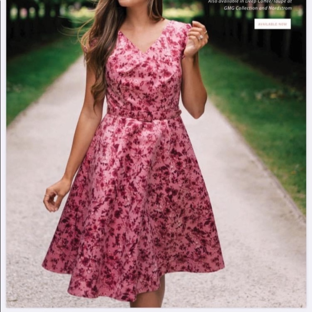 NWT Gal Meets Glam Elle